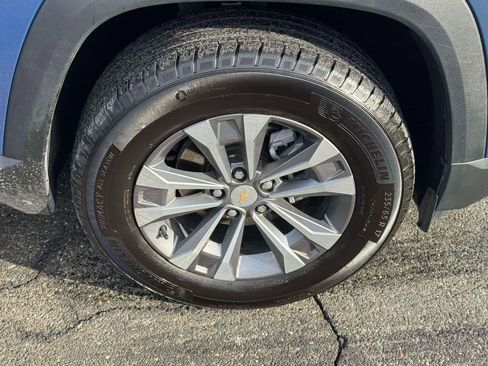 Used 2026 Chevrolet Equinox LT image 9