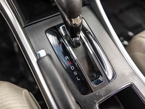 Used 2014 Honda Accord LX image 27