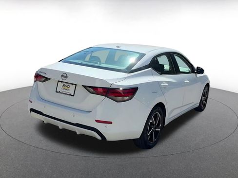 Used 2025 Nissan Sentra SV image 14