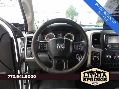 Used 2019 RAM 1500 Classic SLT AWD/4WD image 23