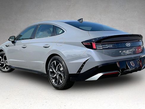 Used 2025 Hyundai Sonata SEL FWD image 3