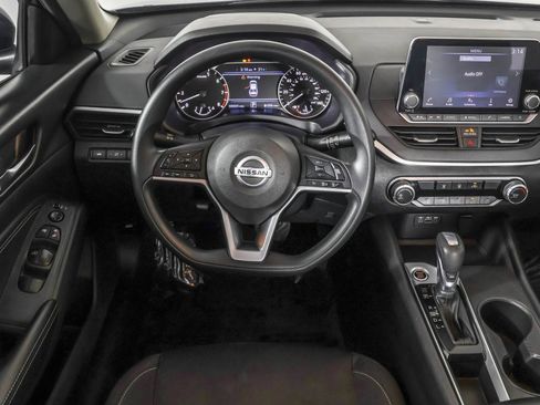 Used 2020 Nissan Altima 2.5 S image 37