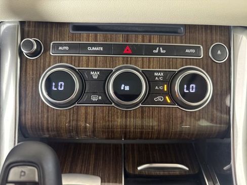 Used 2014 Land Rover Range Rover Sport HSE AWD/4WD image 15
