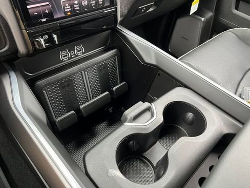 Used 2025 RAM 3500 Laramie image 38