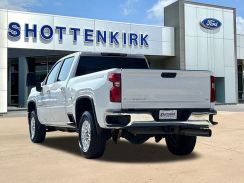 Used 2024 Chevrolet Silverado 2500 LT AWD/4WD image 7