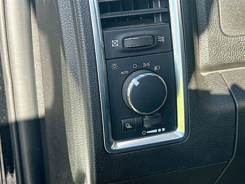 Used 2023 RAM 1500 Classic SLT w/ Trailer & Traction Group image 11