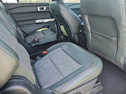 Used 2023 Ford Explorer Timberline AWD/4WD image 11