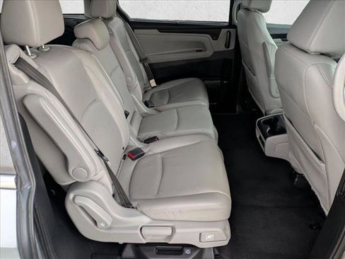 Used 2018 Honda Odyssey EX-L image 19