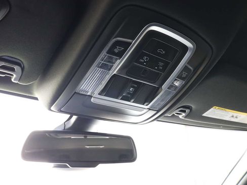 Used 2019 RAM 2500 Laramie AWD/4WD image 32