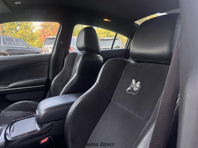Used 2019 Dodge Charger Scat Pack w/ Plus Group RWD image 21