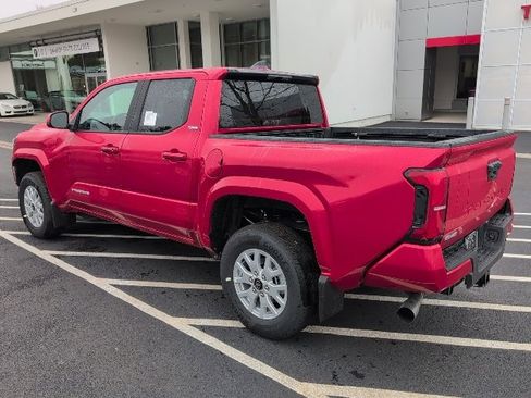 New 2025 Toyota Tacoma SR5 image 9