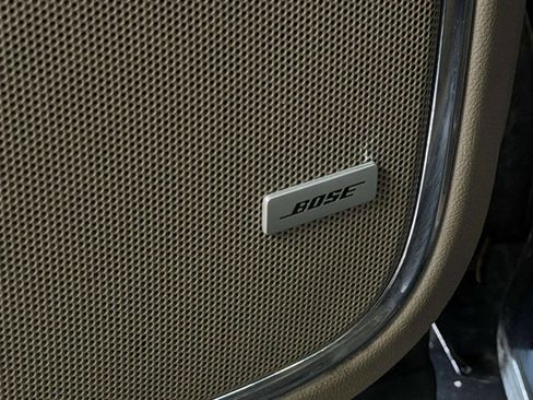 Used 2017 Chevrolet Tahoe LT w/ LT Signature Package image 20