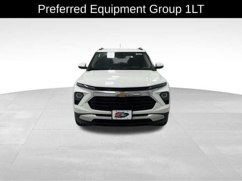 New 2026 Chevrolet TrailBlazer LT w/ Convenience Package FWD image 2
