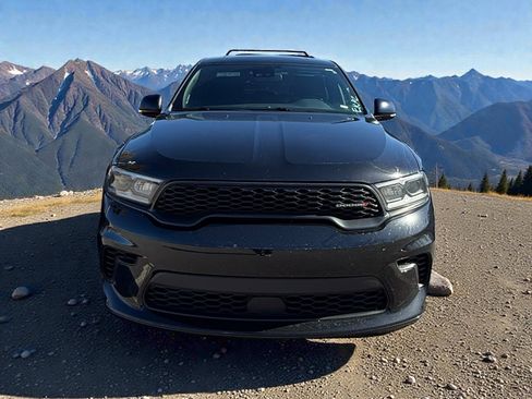 Used 2024 Dodge Durango GT image 1