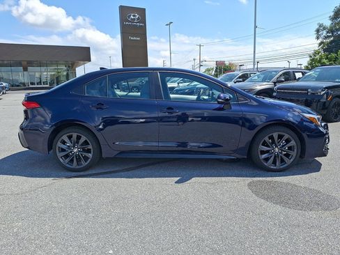 Used 2026 Toyota Corolla SE FWD image 4
