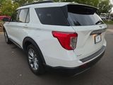 Used 2020 Ford Explorer XLT w/ Equipment Group 202A image 4