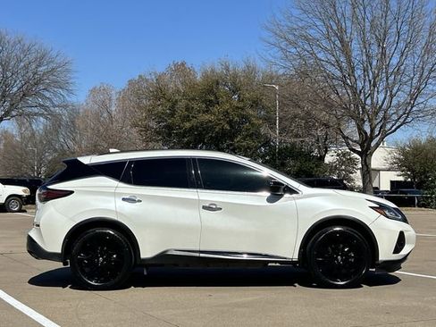 Used 2024 Nissan Murano SV w/ SV Midnight Edition Package image 3