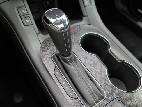 Used 2019 GMC Acadia SLT w/ Black Edition AWD/4WD image 24