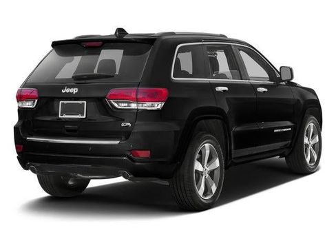 Used 2016 Jeep Grand Cherokee Overland AWD/4WD image 3