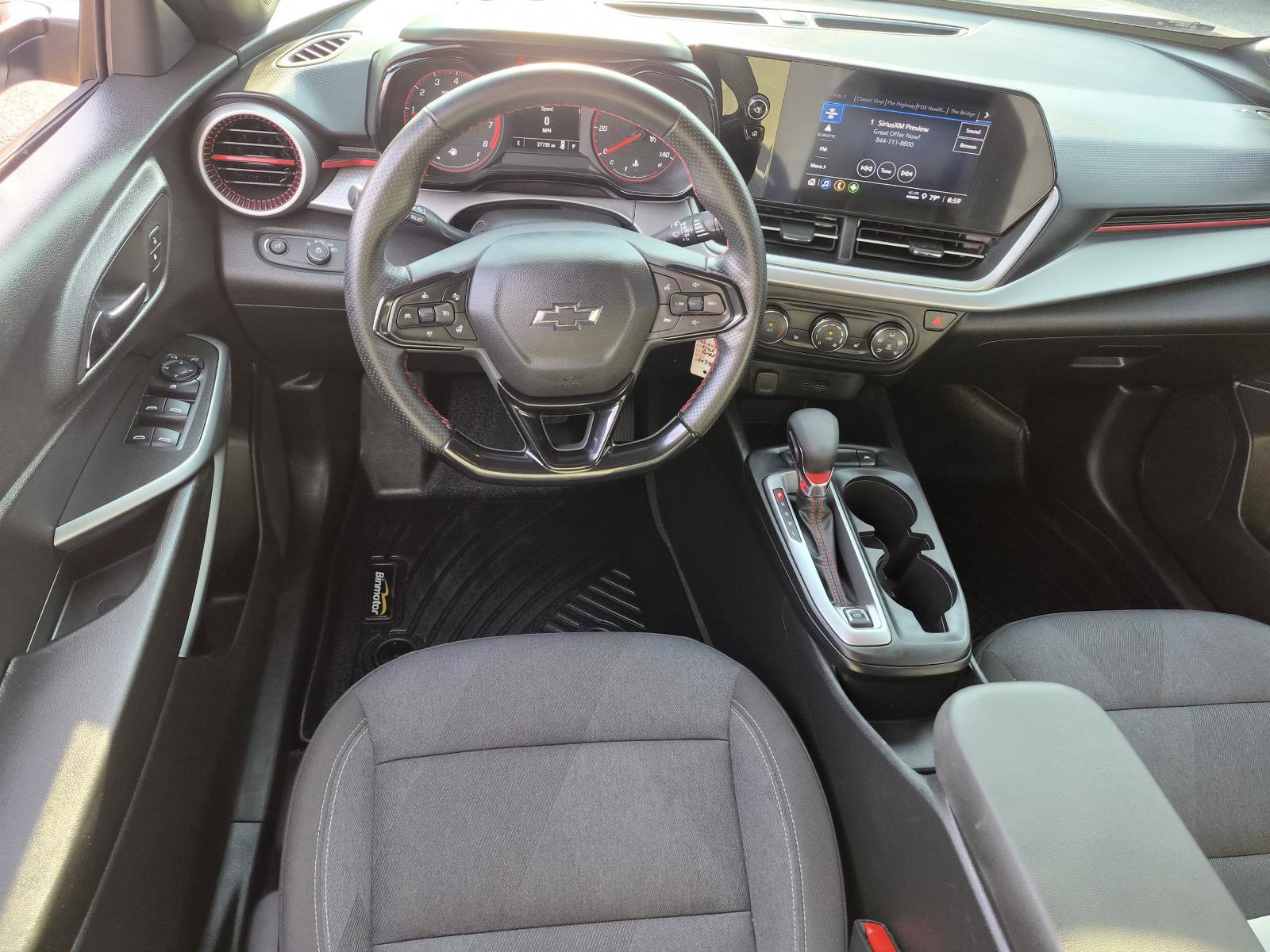 Used 2025 Chevrolet Trax RS w/ Driver Confidence Package FWD image 15