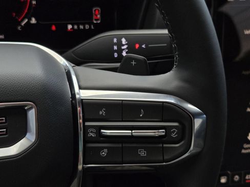 New 2027 GMC Terrain Elevation FWD image 13
