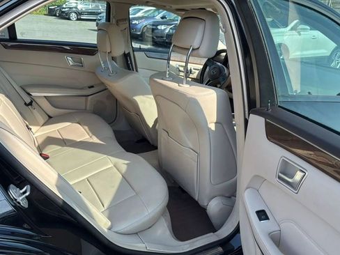 Used 2016 Mercedes-Benz E 350 4MATIC Sedan image 26