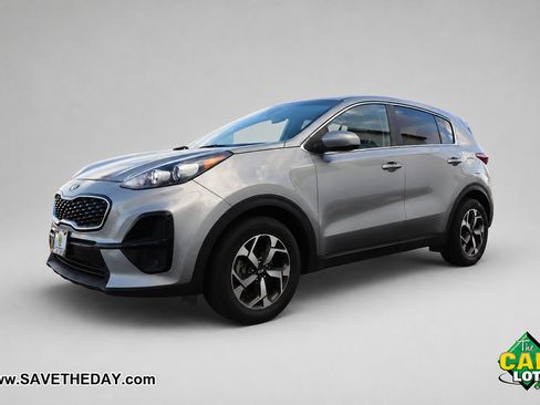 Used 2022 Kia Sportage LX FWD image 4