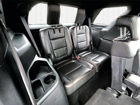 Used 2018 Ford Explorer Sport image 27