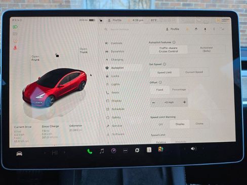 Used 2023 Tesla Model 3 Standard Range image 43