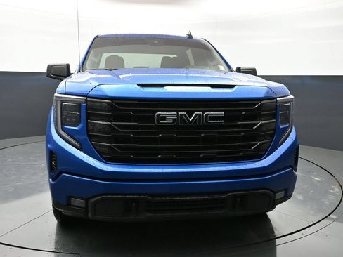 Used 2023 GMC Sierra 1500 Elevation w/ LPO, Elevation Black Package AWD/4WD image 27