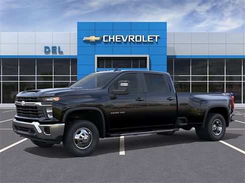 New 2026 Chevrolet Silverado 3500 LT image 2