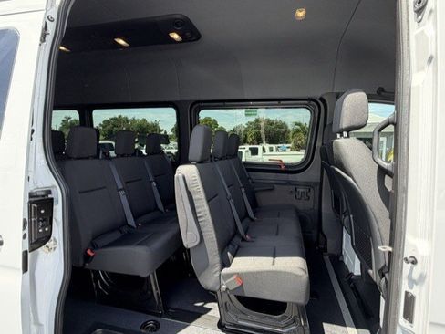 Used 2026 Mercedes-Benz Sprinter 2500 image 19