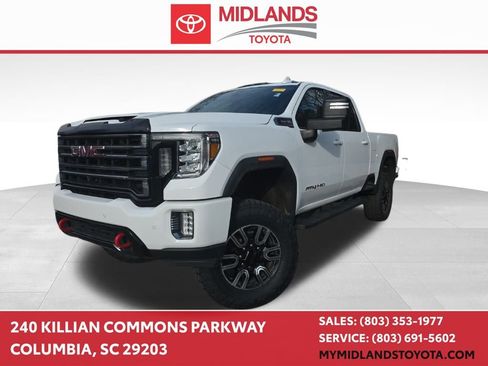 Used 2020 GMC Sierra 2500 AT4 w/ AT4 Premium Package image 1