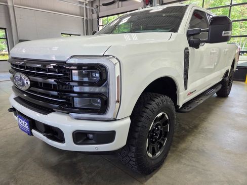 Used 2025 Ford F250 Platinum w/ Tremor Off-Road Package AWD/4WD image 5