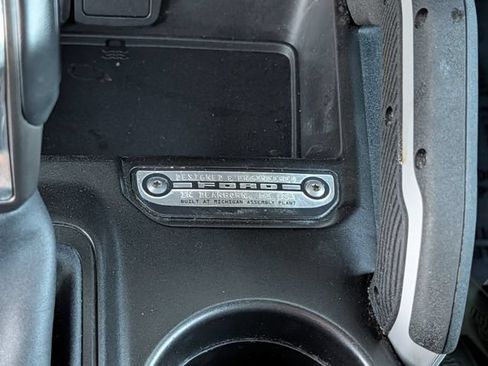Used 2023 Ford Bronco Outer Banks AWD/4WD image 18