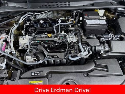 Certified 2025 Toyota Corolla SE image 30