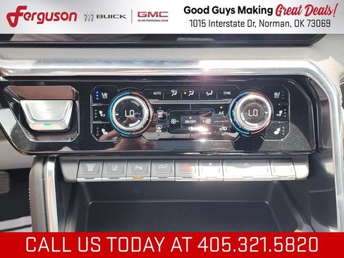 New 2026 GMC Sierra 2500 Denali w/ Denali Reserve Package AWD/4WD image 32