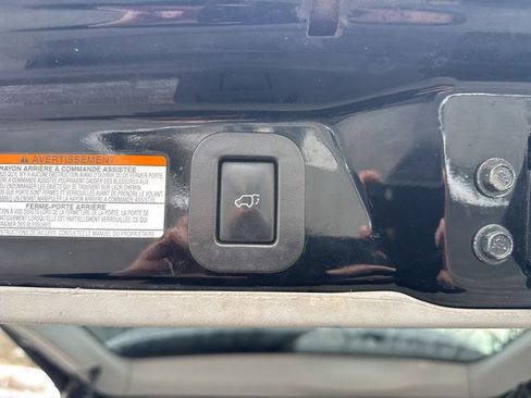 Used 2017 Toyota Sienna XLE image 23