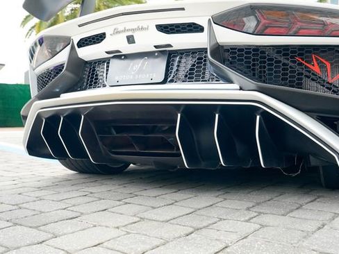 Used 2016 Lamborghini Aventador LP 750-4 Superveloce AWD/4WD image 48
