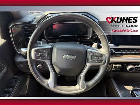 Used 2023 Chevrolet Silverado 1500 LT Trail Boss w/ LT Trail Boss Premium Package AWD/4WD image 15