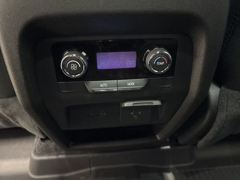 New 2026 Chevrolet Traverse LT w/ Midnight/Sport Edition image 29