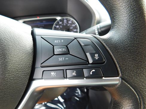 Used 2024 Nissan Sentra SV FWD image 23