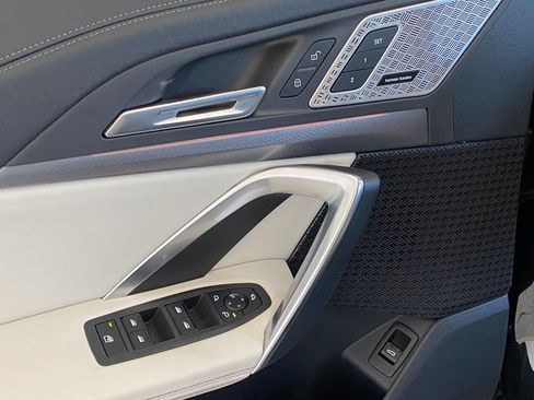 Used 2025 BMW X2 M35i image 24