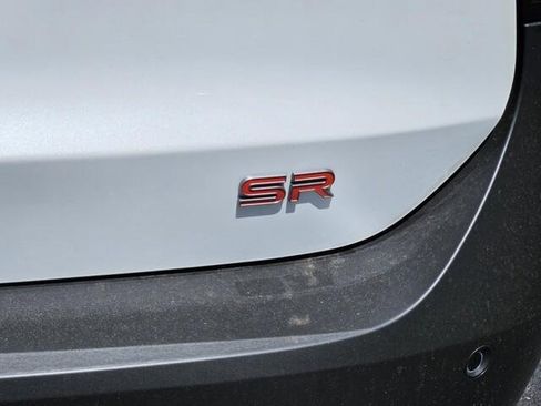 New 2025 Nissan Kicks SR w/ Illumination Package image 5