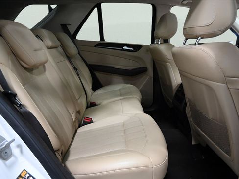 Used 2017 Mercedes-Benz GLE 350 4MATIC w/ Premium 1 Package image 19