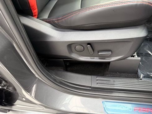 New 2025 Ford Ranger Raptor image 18