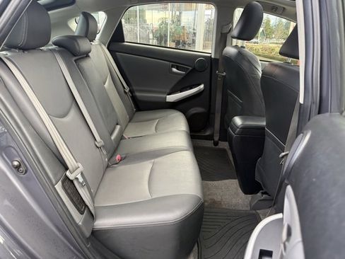 Used 2014 Toyota Prius Four image 25