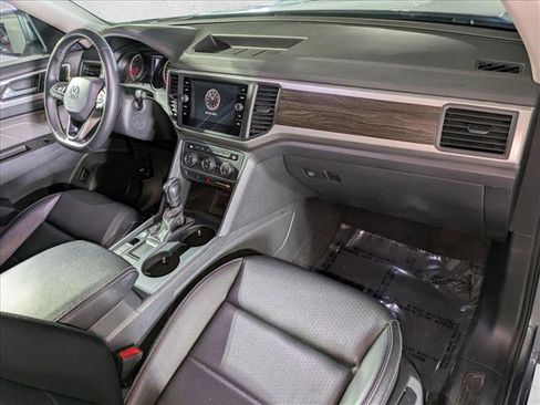 Used 2021 Volkswagen Atlas SE image 22