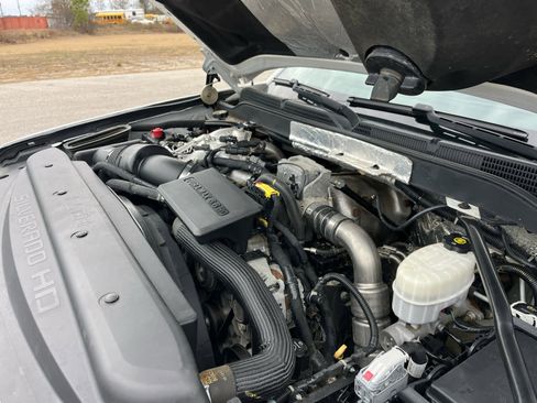 Used 2018 Chevrolet Silverado 2500 LT image 14