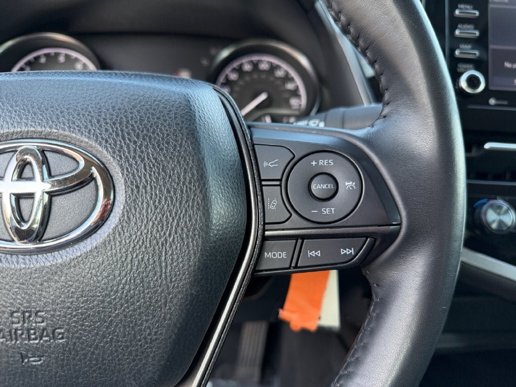 Used 2024 Toyota Camry SE AWD/4WD image 16